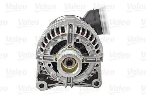 Dynamo / Alternator BMW 5 (520 i,525 i,530 i,530 d,523 i), Auto-onderdelen, Motor en Toebehoren, Nieuw, Ophalen of Verzenden