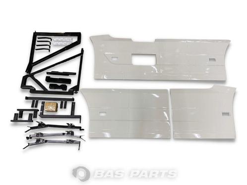 Sideskirt Set Volvo FH4, Auto-onderdelen, Vrachtwagen-onderdelen, Nieuw, Volvo, Carrosserie en Plaatwerk, Ophalen
