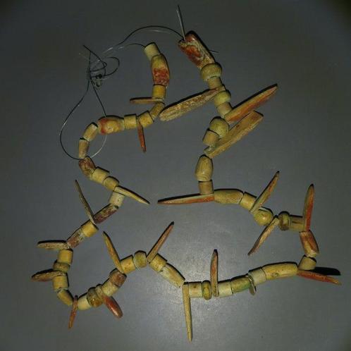 Costa Rica Spondylus Ketting. 800-1500 na Christus. 30 cm, Verzamelen, Mineralen en Fossielen