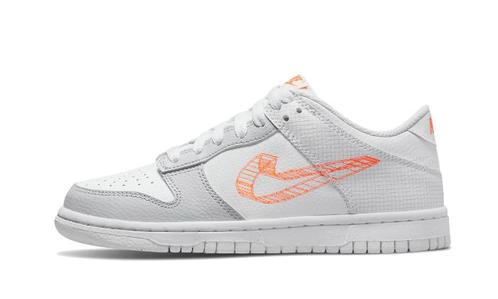 Nike Dunk Low 3D Swoosh White Grey - maat 39 (Sneakers), Kleding | Dames, Schoenen, Sneakers of Gympen, Nieuw, Verzenden