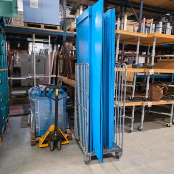 LISTA kastenwand voor magazijn of werkplaats 400x220x65 cm beschikbaar voor biedingen