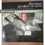 BLOEMEN SPREKEN IN STILTE 9789025728014 T. Brugge, Boeken, Verzenden, Gelezen, T. Brugge