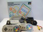 Nintendo - Super Famicom Complete Set Japan Model with two, Spelcomputers en Games, Nieuw