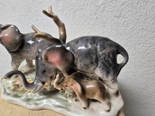 Jrjs-Cluj und Alba - Figuur - Zwei Porzellan Figuren (2) -, Antiek en Kunst, Antiek | Glas en Kristal