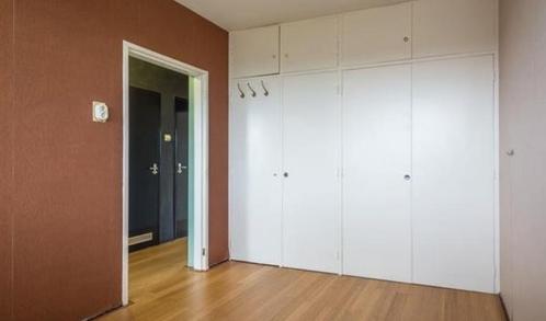 Te Huur Studio Van Eeghenstraat In Amsterdam, Huizen en Kamers, Kamers te huur, 20 tot 35 m², Amsterdam