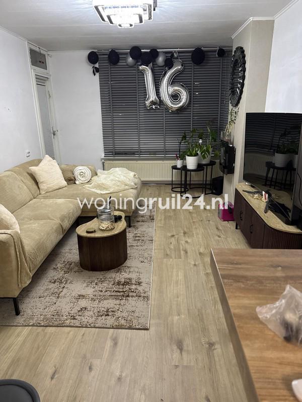 Woningruil - Gloriantplantsoen 25 - 4 kamers, Huizen en Kamers, Woningruil, Zuid-Holland