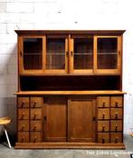 Hele grote voorraad Oude Vitrine kasten, Antiek en Kunst, Antiek | Meubels | Kasten