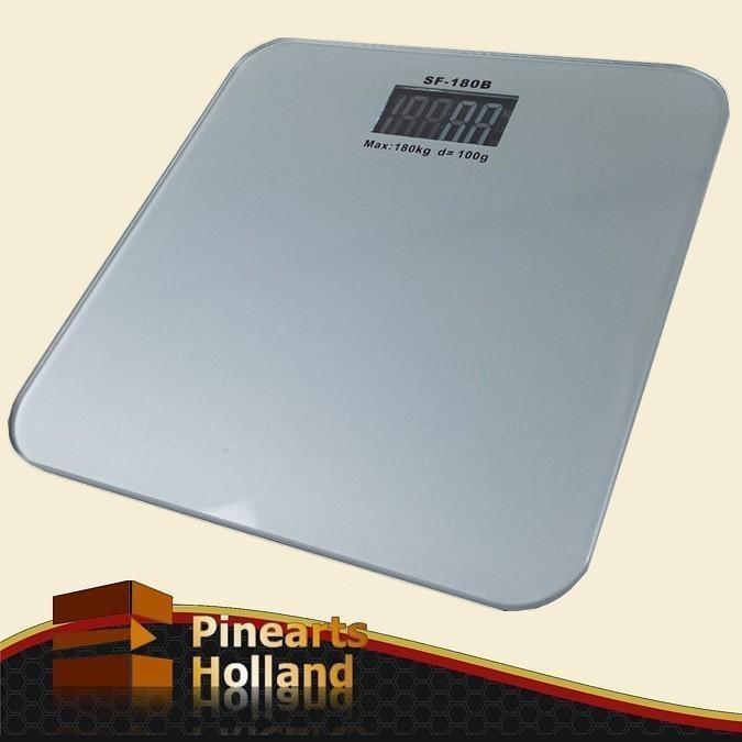 Digitale personenweegschaal in Wit (180kg x 100g), Doe-het-zelf en Verbouw, Weegschalen, Nieuw, Ophalen of Verzenden