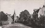 ROSSUM (Gld.) - Maasdijk met Ned. Herv. Kerk, Verzamelen, Ansichtkaarten | Nederland, Verzenden, Gelopen