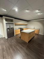 Landelijke lichte keuken met top apparatuur, Huis en Inrichting, Keuken | Complete keukens, Ophalen, Overige typen, Nieuw, Met kookeiland