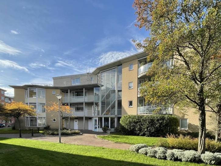 Appartement te huur in Middelburg - 98 m² - 3 kamer(s) - 3, Huizen en Kamers, Huizen te huur, Zeeland, Appartement
