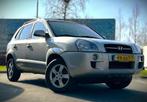 Hyundai Tucson SUV 2.0 I 2007 Grijs - TREKHAAK/AIRCO/DEALER, Voorwielaandrijving, Dealer onderhouden, Stof, Gebruikt