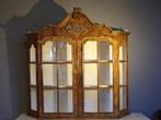 Vitrine - Wortelnotenhout - wand vitrinekast