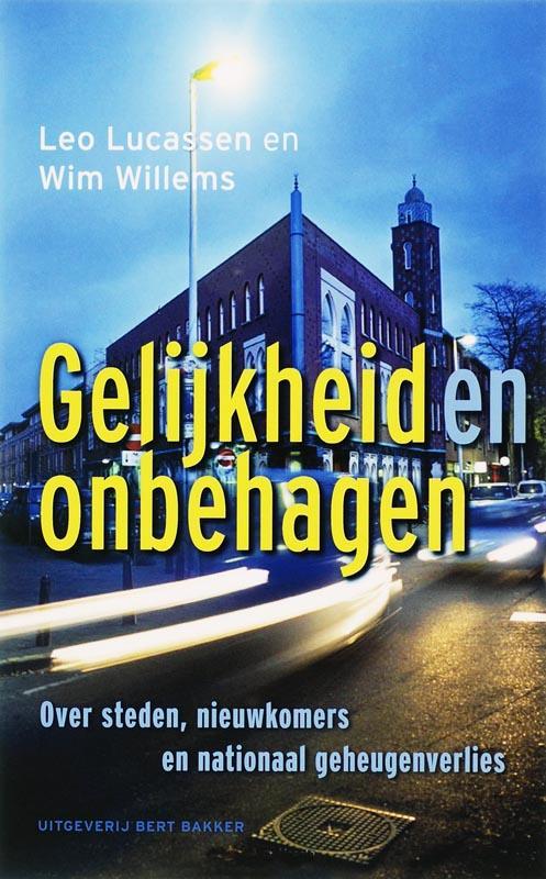Gelijkheid En Onbehagen 9789035131071 L. Lucassen, Boeken, Overige Boeken, Gelezen, Verzenden