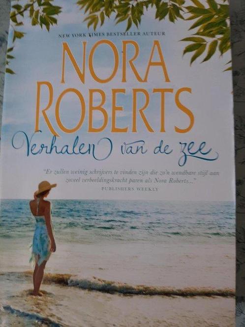 Verhalen van de zee 9789034754417 Nora Roberts, Boeken, Chicklit, Gelezen, Verzenden