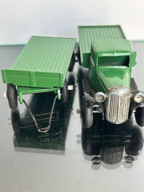 Dinky Toys 1:43 - Model vrachtwagen (2) - Dinky Toys 25C, Hobby en Vrije tijd, Modelauto's | 1:5 tot 1:12