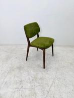 Billiani Doll 552 stoelen groen velours en walnoot poten, Vergader- of Presentatieruimte, Ophalen of Verzenden, Gebruikt