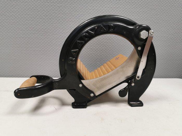 Raadvad - Ove Larsen - Broodsnijmachine - Model 294 - Hout,, Antiek en Kunst, Antiek | Keukenbenodigdheden