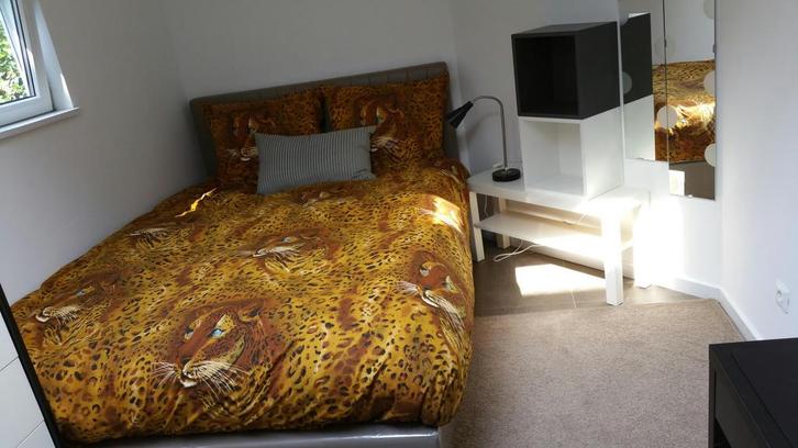 Studio te huur in Hilversum - 20 m² - 2 kamer(s) - 2 kamers, Huizen en Kamers, Kamers te huur, Overige regio's