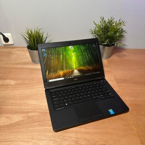 Klein Formaat Dell Laptop Intel Core i3 Windows 10 SSD, Computers en Software, Windows Laptops, 2 tot 3 Ghz, SSD, 12 inch, Qwerty