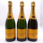 Veuve Clicquot, Carte Jaune - Champagne - 3 Flessen (0.75, Verzamelen, Nieuw