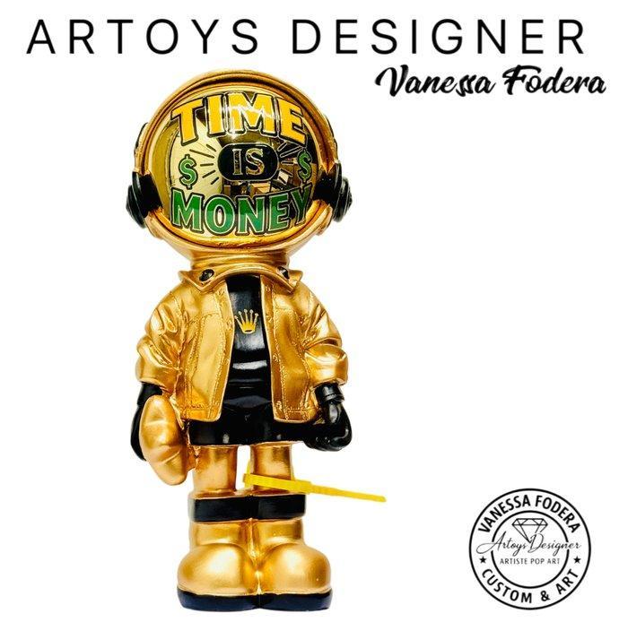 Vanessa Fodera (1981) - Astro XXL / Time is money, Antiek en Kunst, Kunst | Designobjecten