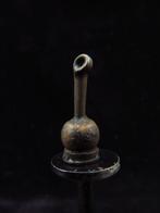 Oud-Egyptisch Zilver Poppy Flower amulet met zwarte, Sieraden, Tassen en Uiterlijk, Antieke sieraden