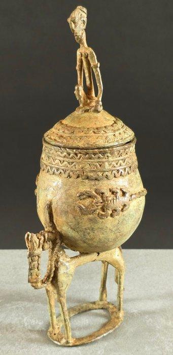 Mok - Afrikaanse brons - Rituele beker van de Dogon, Antiek en Kunst, Kunst | Niet-Westerse kunst
