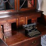 Boekenkast met bureau of buro bookcase ca 1825 met timpaan d, Ophalen of Verzenden