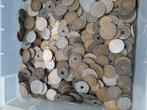 Wereld. Lot denviron 4,1 kgs de monnaies majorité France