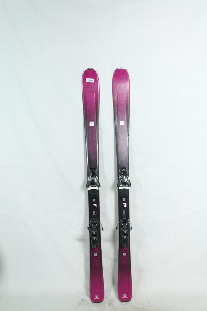 Refurbished - Ski - Salomon AIRA - 160, Sport en Fitness, Skiën en Langlaufen, Skiën, 160 tot 180 cm, Gebruikt, Salomon, Ski's