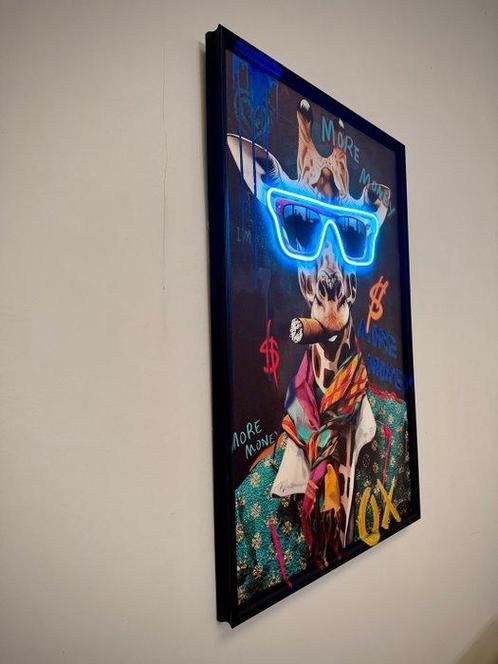LEDMansion (1995) - More Money Giraffe | XL 60x90cm | Led, Antiek en Kunst, Kunst | Schilderijen | Modern