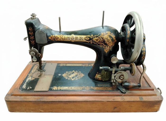 the singer manufactoring Naaimachine - Staal, IJzer, Antiek en Kunst, Curiosa en Brocante