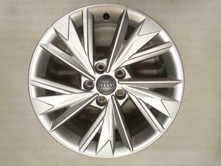 Originele Audi A3 8Y 8Y0601025D lichtmetalen velgen 17 inch, Auto-onderdelen, Banden en Velgen, Velg(en), Nieuw, 17 inch, Personenwagen