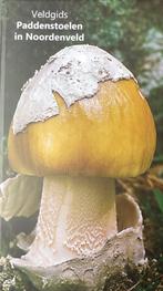 Veldgids Paddenstoelen in Noordenveld 9789081927642, Boeken, Verzenden, Zo goed als nieuw, Cees Koelewijn