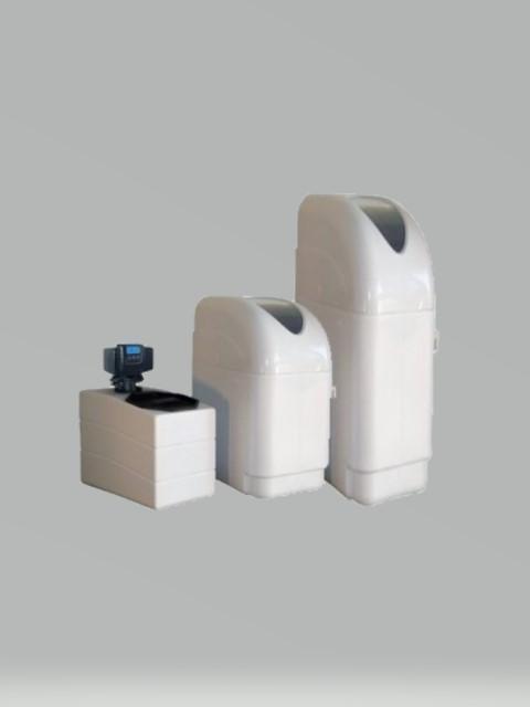 Waterontharder Pentair 16L Monoblock 5-6 pers inc RVS bypass, Witgoed en Apparatuur, Waterontharders, Waterontharder met zout