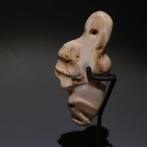 Taino, Carib Been Schedelamulet. 8,5 cm hoog. Zeer fraai., Verzamelen, Mineralen en Fossielen