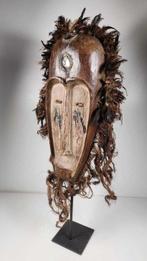 Houten masker en riet - Giftand - Gabon (Zonder