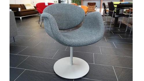 Eetkamerstoel Artifort Little Tulip, Huis en Inrichting, Stoelen, Zo goed als nieuw, Stof, Ophalen of Verzenden