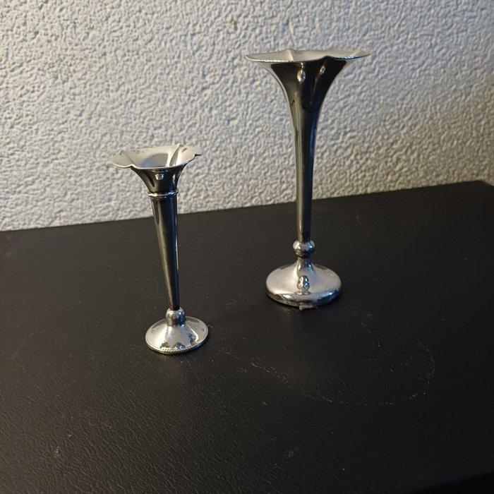 Koninklijke Begeer - Vaas (2) - .835 zilver, Antiek en Kunst, Antiek | Goud en Zilver