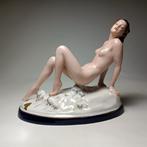 Royal Dux Porcelain - Elly Strobach - sculptuur, Art Deco