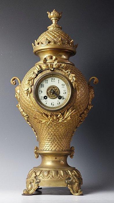 Klok - - Verguld brons - 1850-1900 - Napoleon III pendule, Antiek en Kunst, Antiek | Klokken