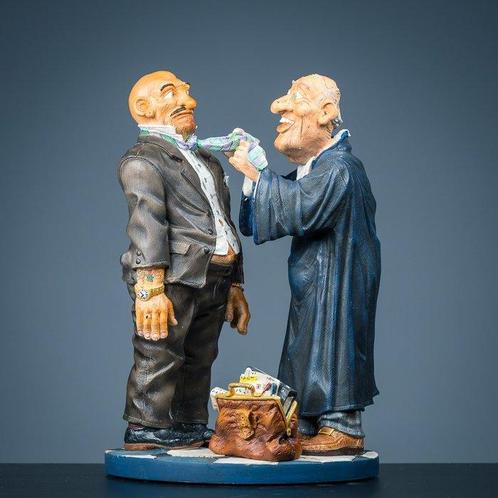 sculptuur, Advocaat en crimineel - 310 mm - Polystone, Antiek en Kunst, Kunst | Designobjecten