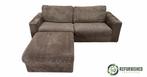 Taupe ribstof bank 2,5-zits met hocker – Comfort & design, Huis en Inrichting, Gebruikt, Ribstof, Driepersoons, 75 tot 100 cm
