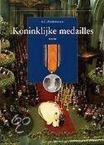 Koninklijke medailles 9789053528150 A.C. Zuidema, Boeken, Verzenden, Zo goed als nieuw, A.C. Zuidema