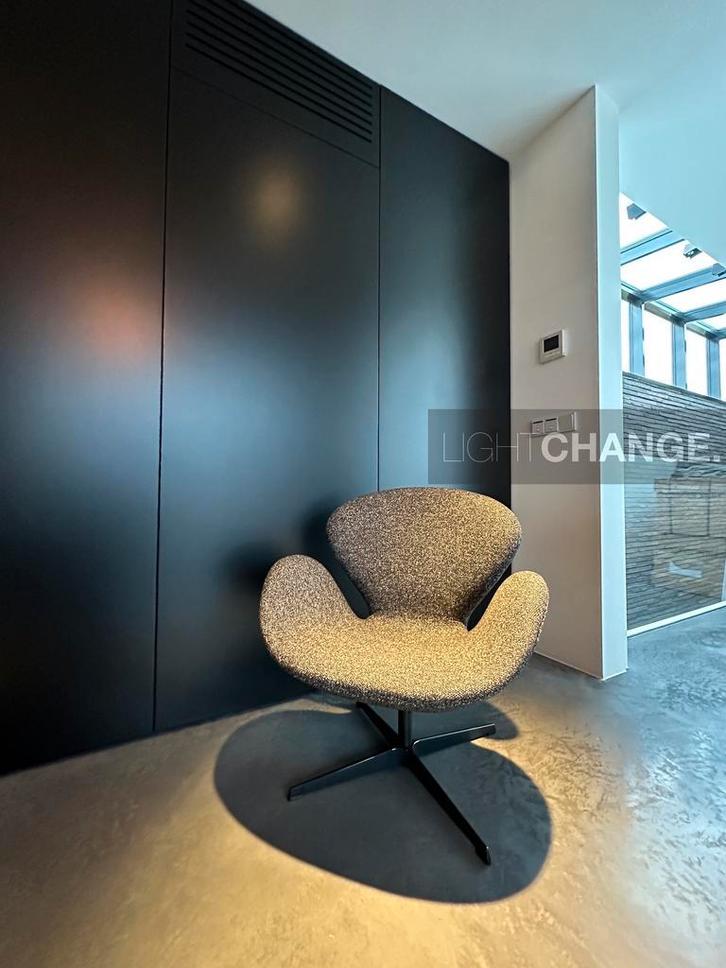 Fritz Hansen Swan stoelen ook EGG Chair met Footstool NIEUW, Huis en Inrichting, Fauteuils, Nieuw, Metaal, Stof