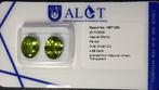 2 pcs Groen Olivijn - 4.88 ct - Antwerp Laboratory for, Nieuw