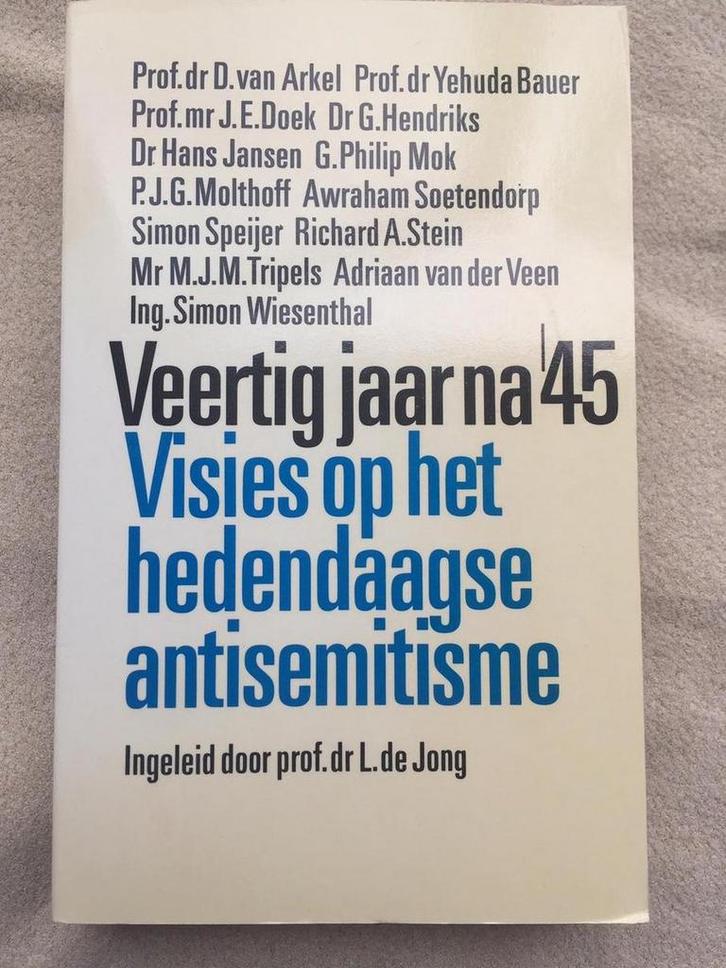 Veertig jaar na 45 9789029098441, Boeken, Politiek en Maatschappij, Gelezen, Verzenden