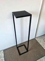 JVSculptures - Javi Villarroel Seoane - Standaard - Staal -
