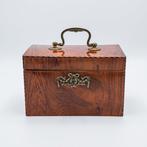 Theekistje / doosje - Buxushout, Satijnhout, Walnoot, Antiek en Kunst, Antiek | Meubels | Stoelen en Banken